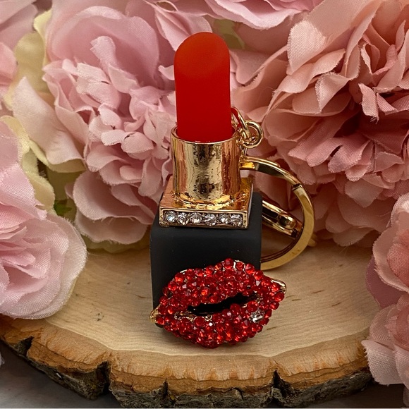 Red Lipstick with Crystal Lips Keychain Charm - Picture 6 of 16